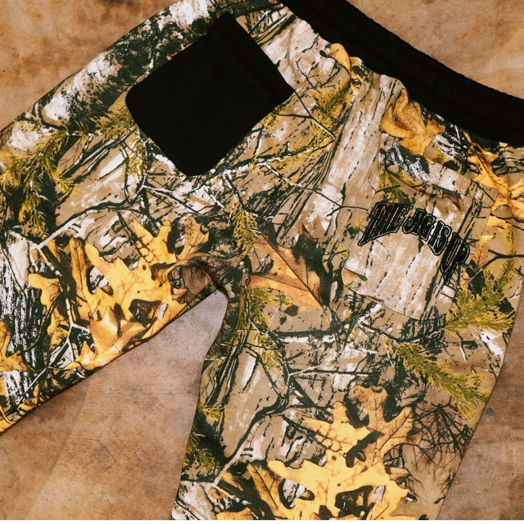 JUNGLE CAMO SWEATPANTS