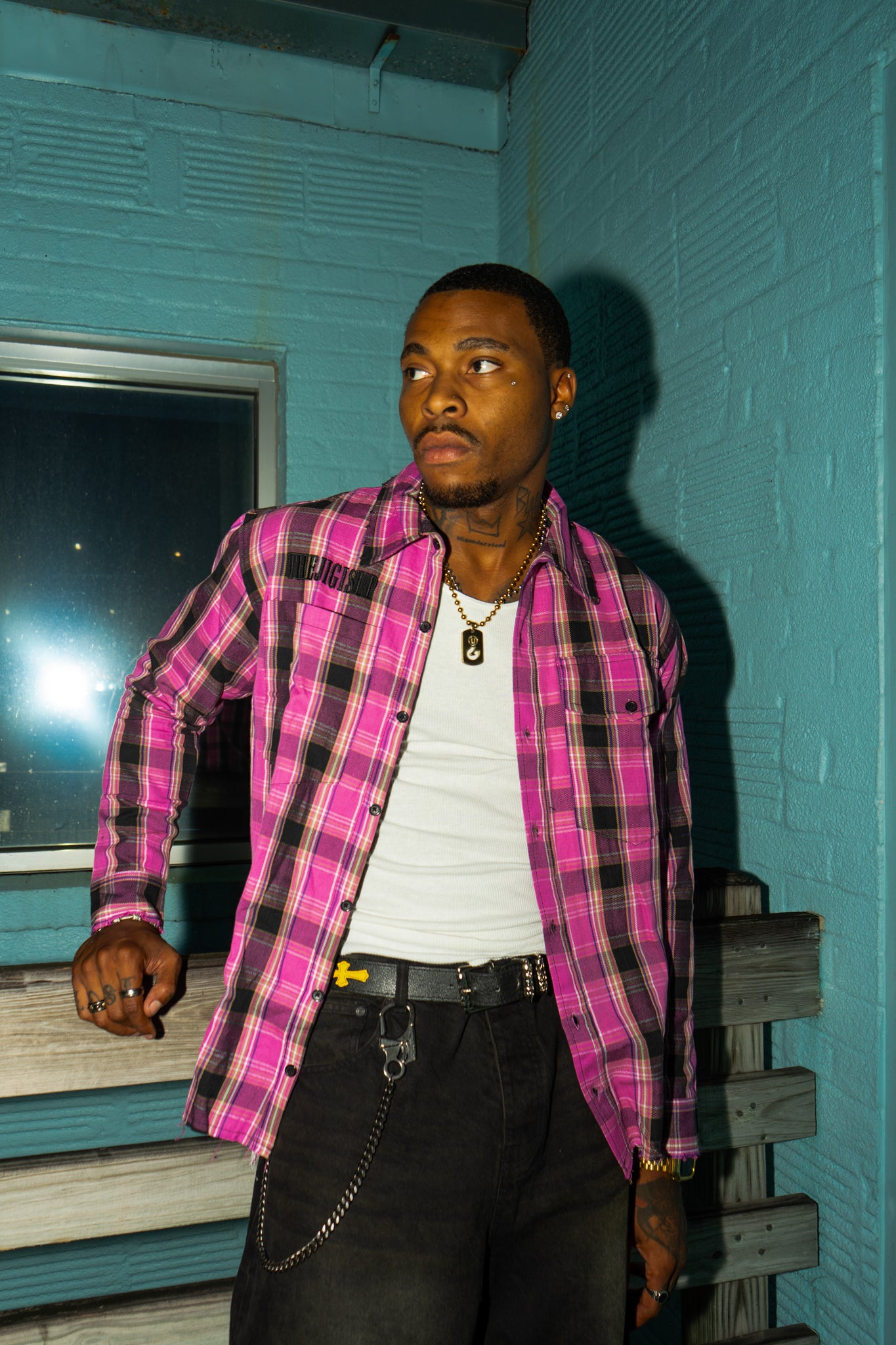 PINK NOIR DISTRESSED FLANNEL